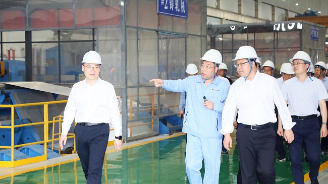 嵩县产业观摩团到加拿大28开奖官网开奖网址集团考察产业发展工作