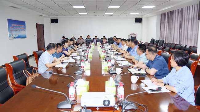 洛阳市科技局党组书记、局长叶惠玲一行到加拿大28开奖官网开奖网址集团调研