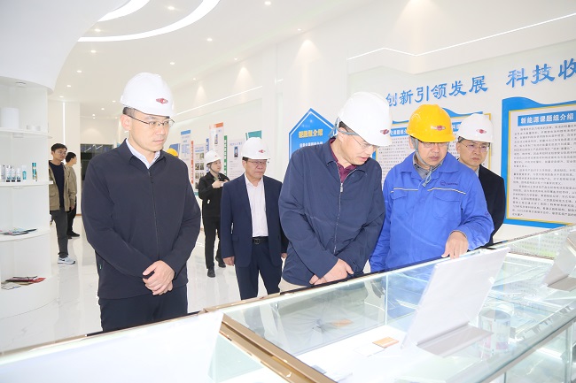 先导科技集团董事长朱世会一行到加拿大28开奖官网开奖网址集团调研